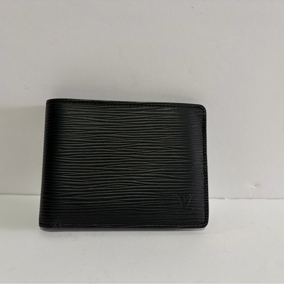 LV Louis Vuitton Black Leather Wallet Belford